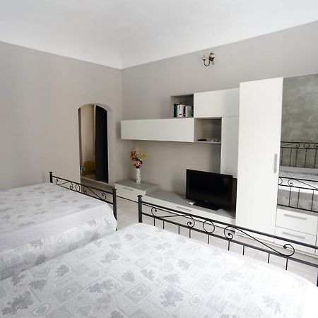 B&B L'Antico Portico Sorso Ngoại thất bức ảnh